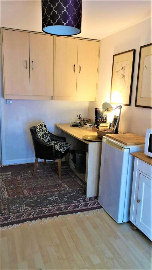 Oriental 1 Dbl Bed Ground Floor Flat Royal Greenwich * Londra